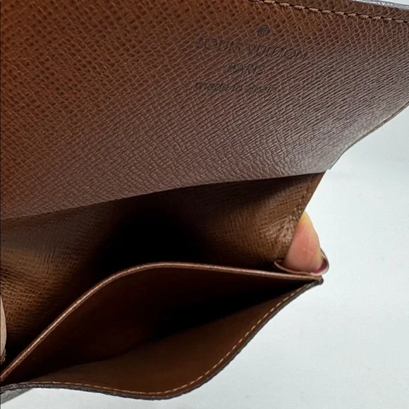 Louis Vuitton Monogram Card Holder 11671 - Picture 4 of 9